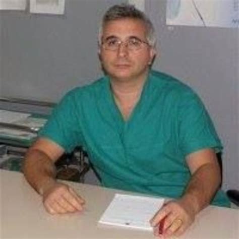 Dr. Andrea Favara